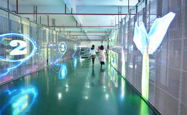 威特姆光电车间LED透显著示屏