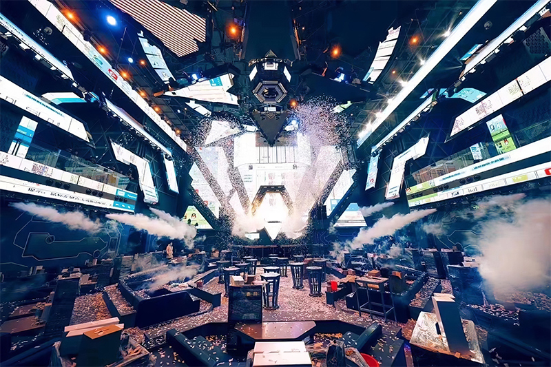 河南商丘Monica莫妮卡酒吧LED通明屏项目